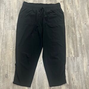 Prana black pull on capris- size L